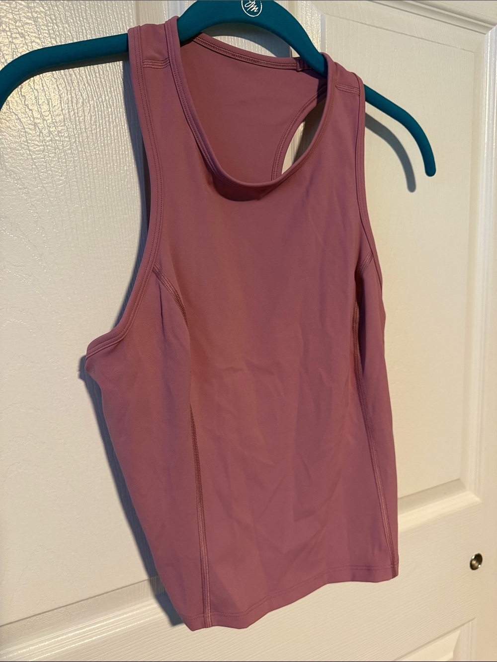 Lululemon Women's Sleeveless Athletic Tank Top - Mauve Pink size 6